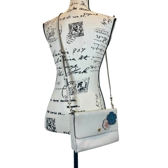 COACH CROSSBODY TEA ROSE WILLOW LEATHER CHALK COLOR  VERSATILE ICONIC - Picture 13 of 16